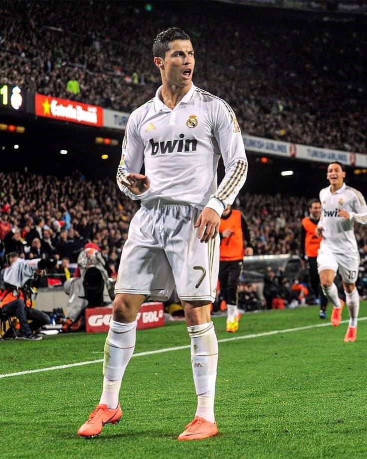 开云-包含C罗新星挺进下一轮表现惊艳，加拿大队未来可期！的词条