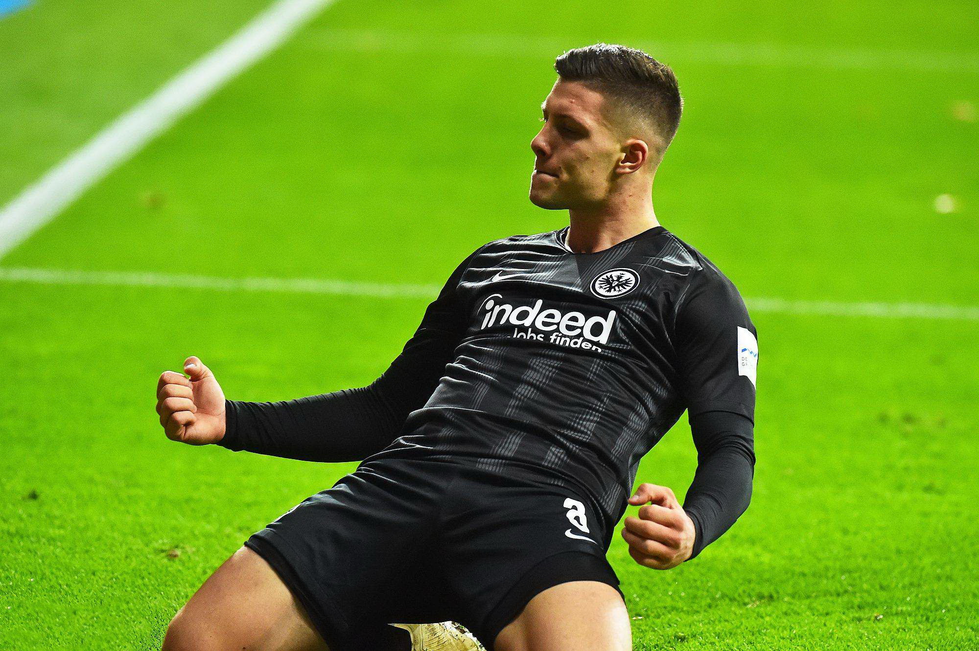  莱万多夫斯基9分钟5球完整比赛录像 